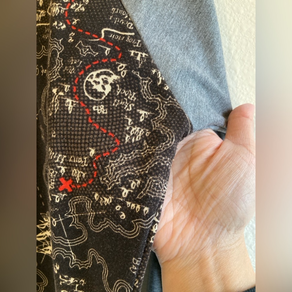 LuLaRoe Unisex Randy T with Antique Map Design Size S - Picture 4 of 11